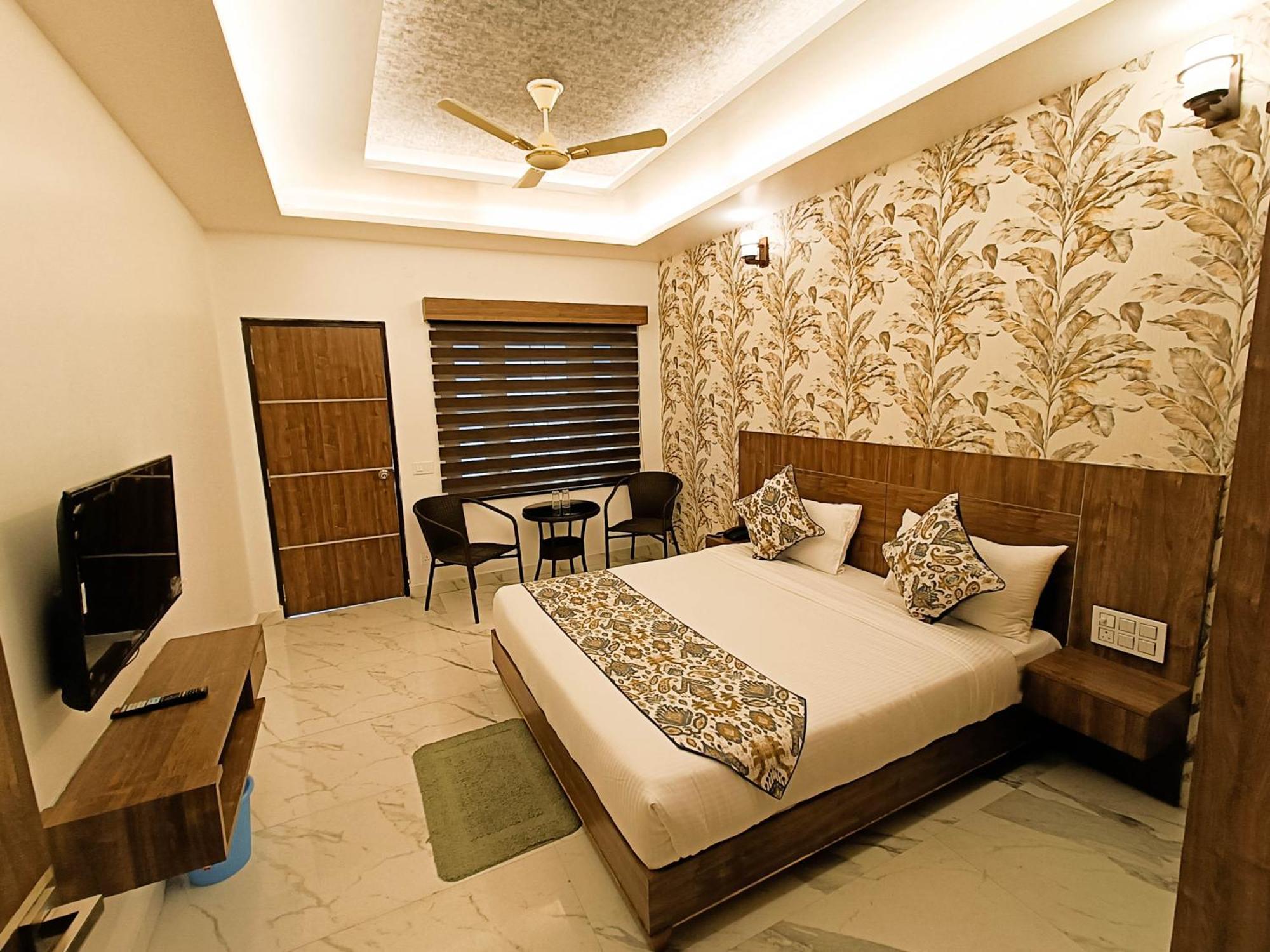Hotel Cloud Inn, Nainital Ramgarh  Exterior photo
